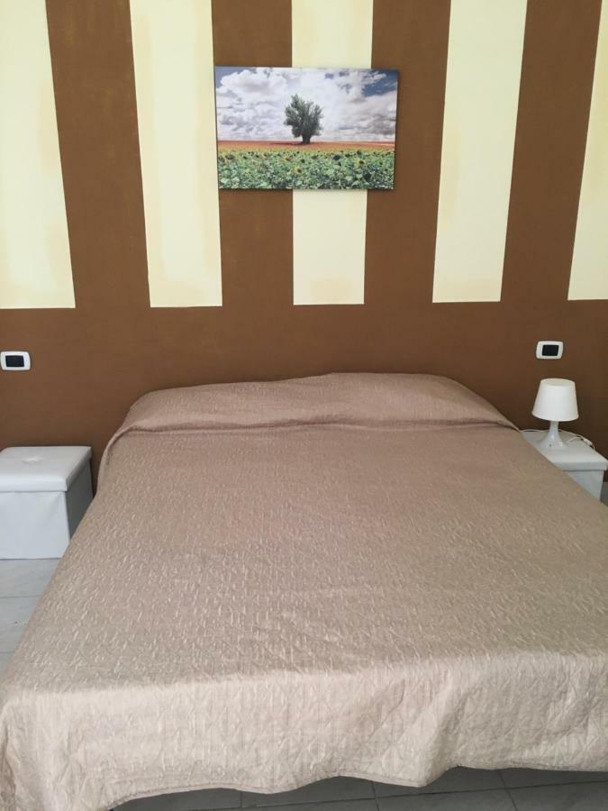 B&B Baia Dello Stretto Gallico Marina Экстерьер фото